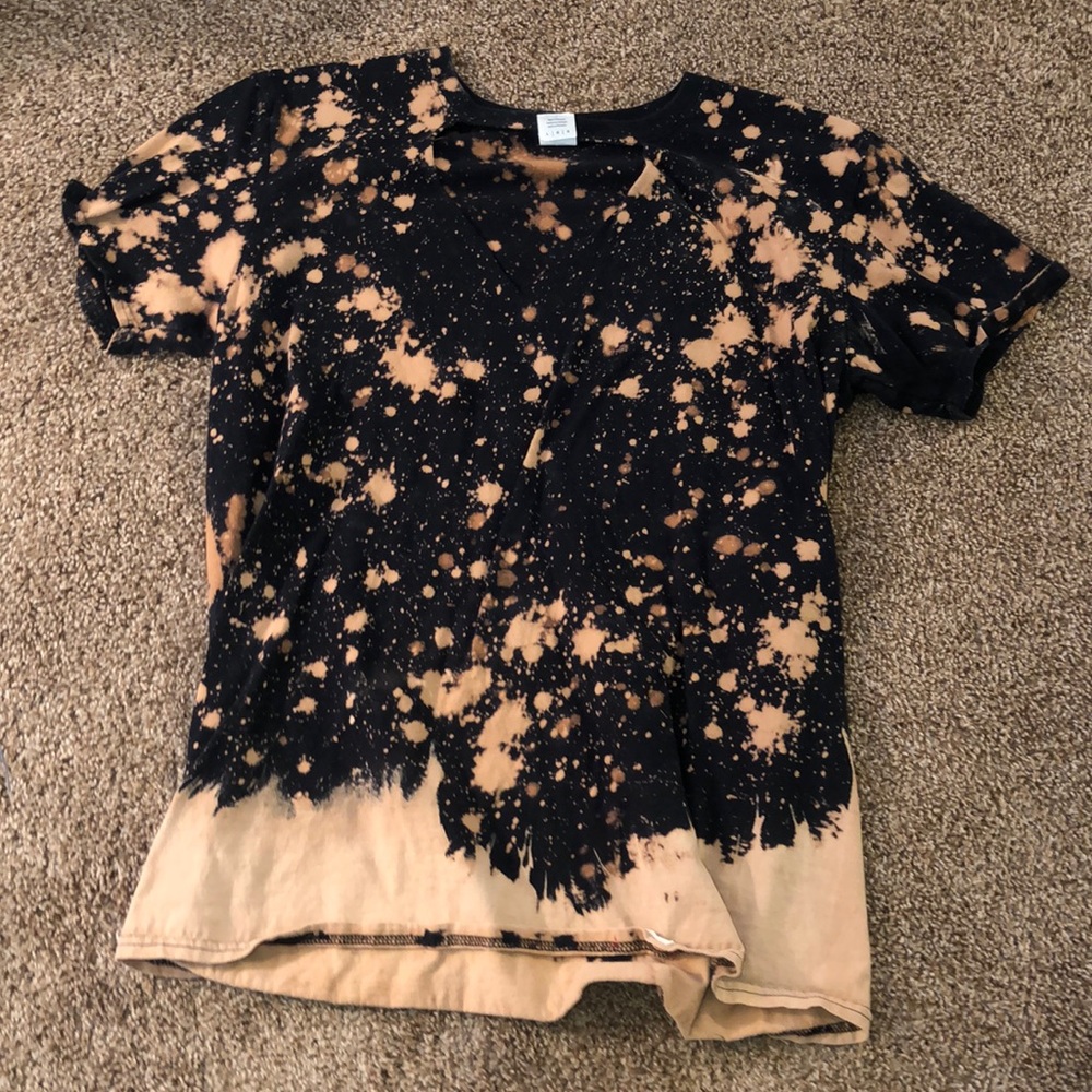 Women’s shirt